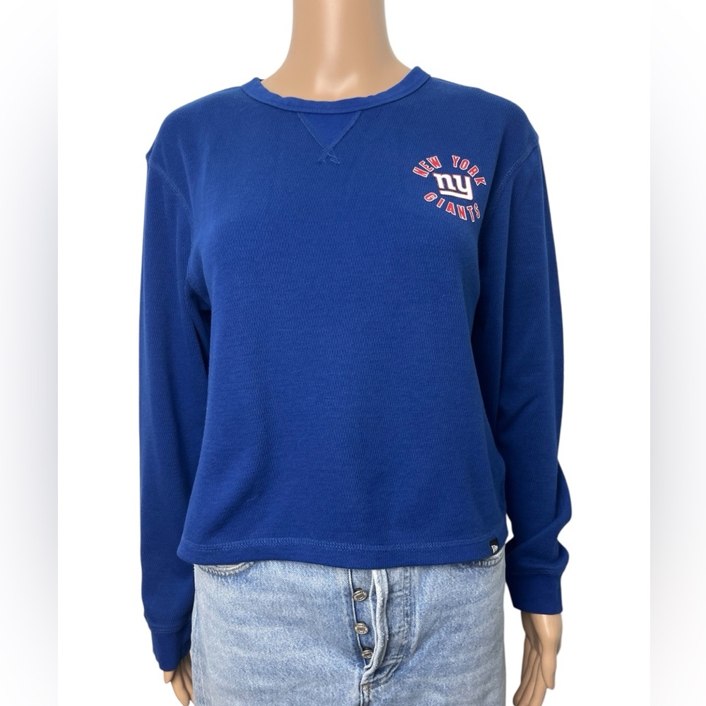 NFL Apparel NY Giants Women's Tri-Color Long Sleeve Pullover Crop Thermal Top